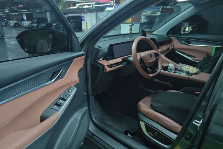 Used CHANGAN CS75 PLUS 2023 3rd Generation 1.5T Automatic Prestige Model
