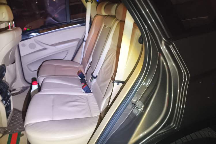 Used BMW X5 2011 xDrive35i Leading Model
