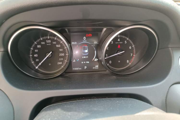 Used Land Rover Discovery Sport 2017 2.0T SE
