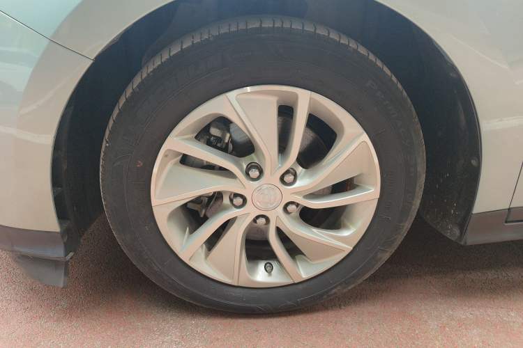 Used Buick Velite 6 2022 Plug-in Hybrid Connected Fashion Model
