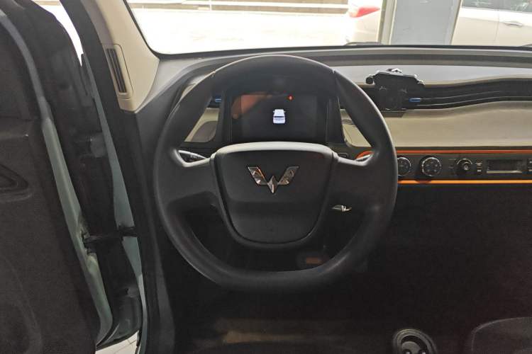 Used Wuling Hongguang MINIEV 2020 Freedom Version Lithium Iron Phosphate
