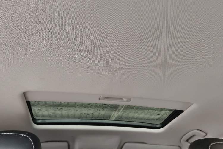 Used Skoda Kamiq 2018 1.5L Automatic Comfort Edition China VI Standard Headliner