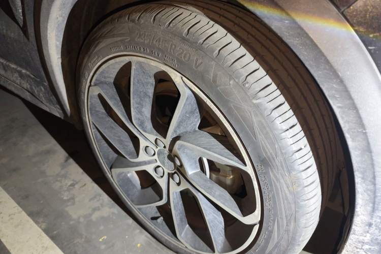 Used Lynk & Co 05 2020 2.0TD Two-Wheel Drive Shine Halo
