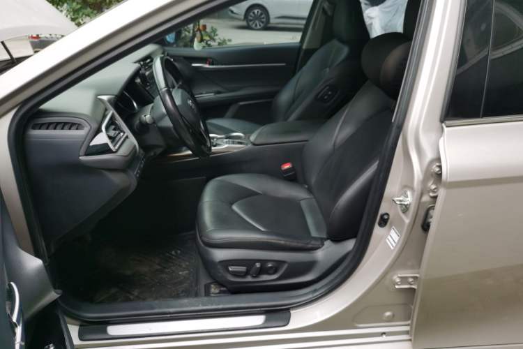 Used Toyota Camry 2019 2.5G Luxury Edition China V Standard