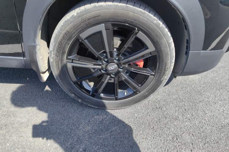 Used Chery Explore 06 2023 YUEYE Edition 1.6T Four-Wheel Drive Adventure Right Front Wheel Hub