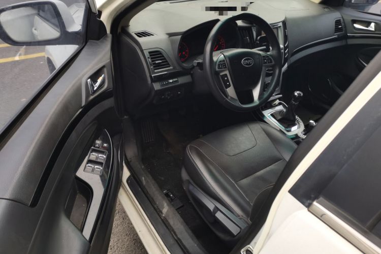 Used BYD Surui 2014 1.5L Manual Luxury Model