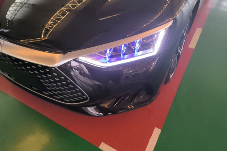 Used BYD Han 2022 DM-i 242km Flagship Model
