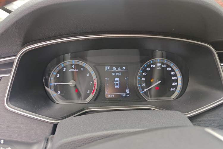 Used CHANGAN OSHAN X7 2020 1.5T Automatic Luxury Model Instrument Cluster