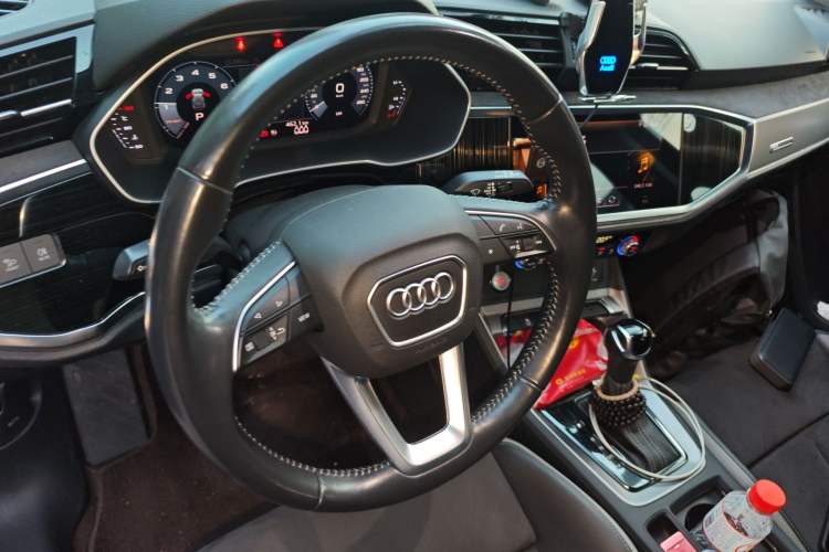 Used Audi Q3 2019 35 TFSI Advanced Dynamic Edition