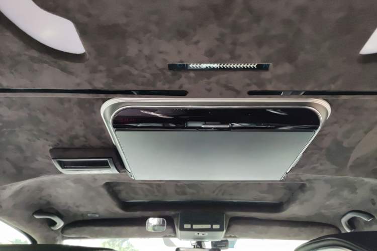 Used Volkswagen Multivan 2016 2.0 TSI 4x4 Premium Edition 7-Seater
