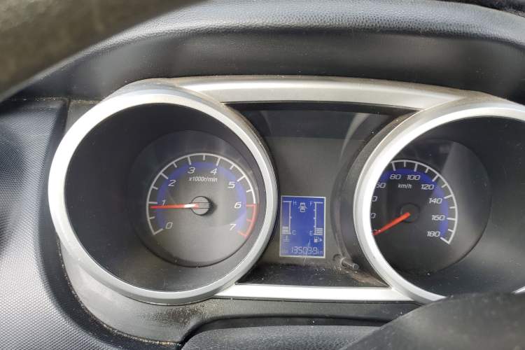 Used CHANGAN KAICHENG Ounuo S 2012 1.3L Base Version
