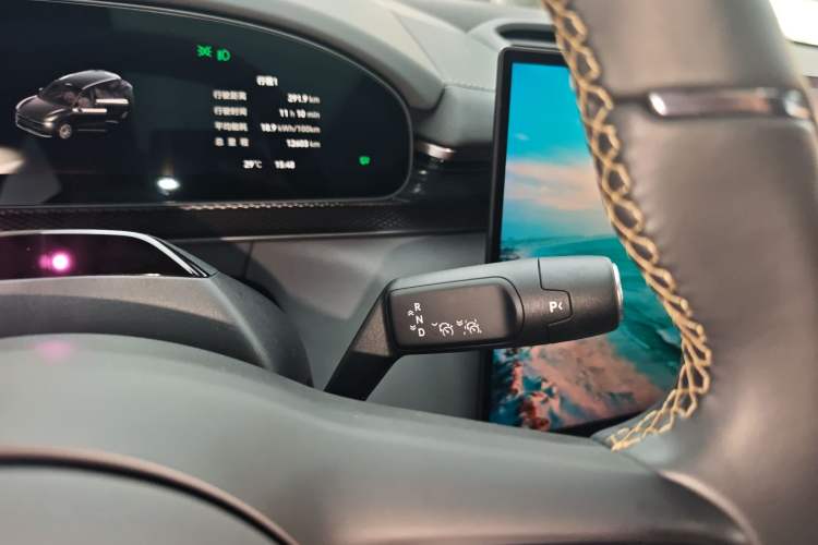 Used Zeekr 7X 2025 75 kWh Rear-Wheel Drive Intelligent Driving Version