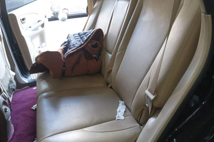 Used Hyundai Tucson 2009 2.0L Manual Two-Wheel Drive Fashion Edition