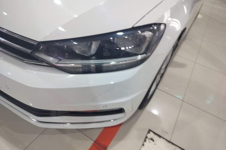 Used Volkswagen Touran 2021 Touran L 280TSI DSG Comfort Edition 7 Seats