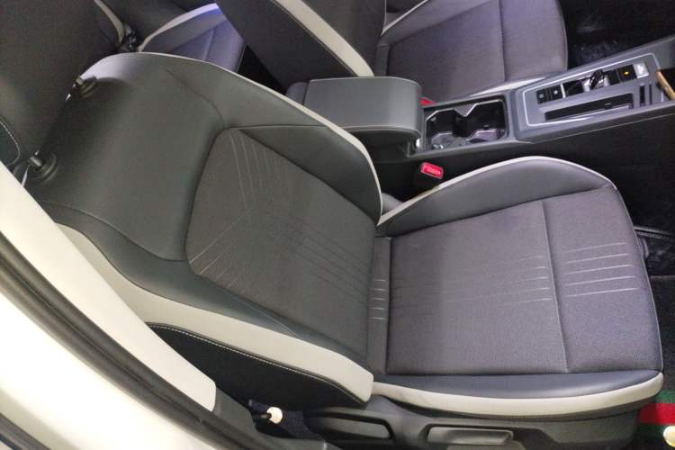 Used Volkswagen Golf 2024 280TSI DSG Pro 50th Anniversary Edition