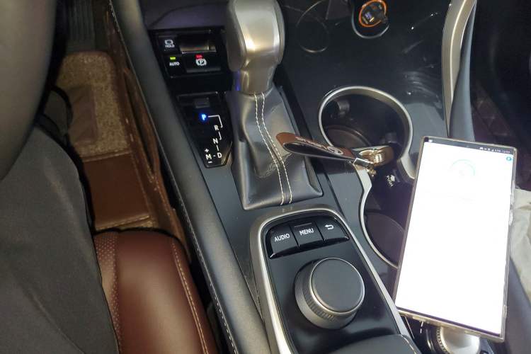 Used Lexus RX 2016 300 Two-Wheel Drive Elite Version China V Standard
