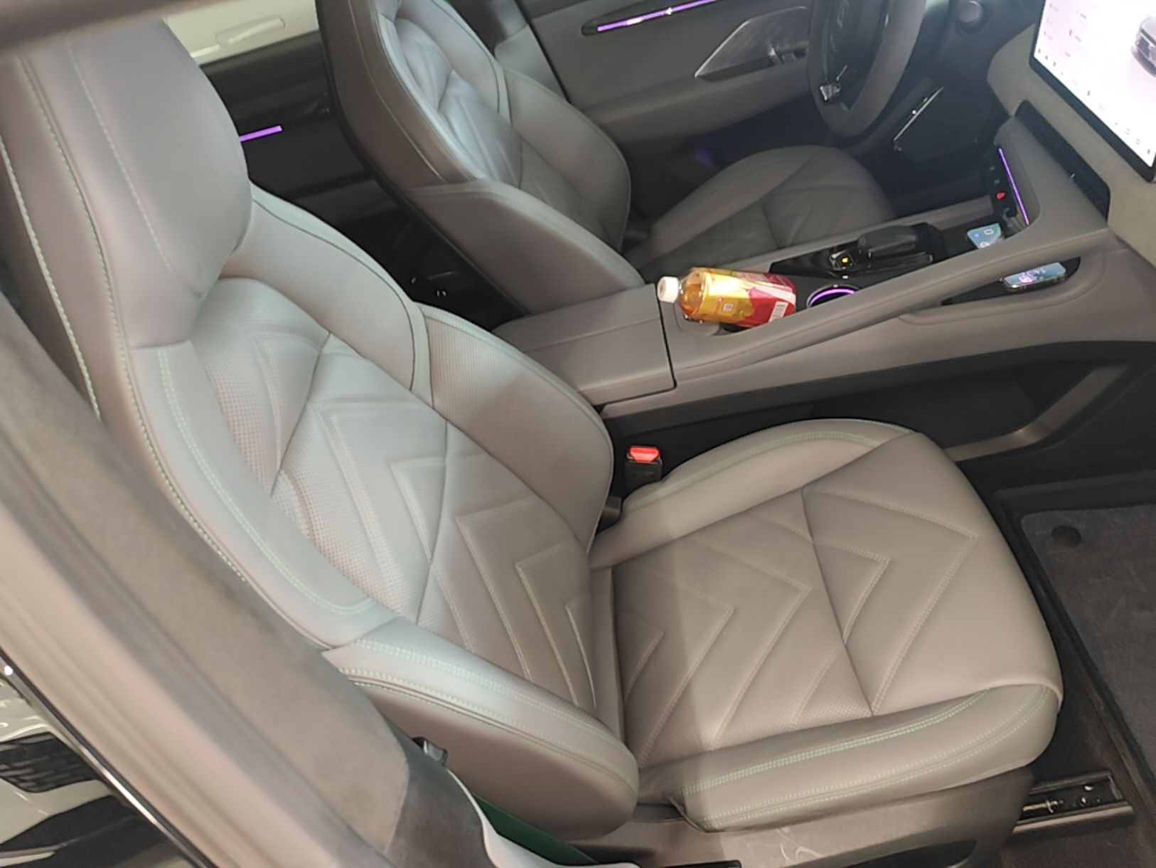 Zeekr 001 2023 WE Edition 86 kWh — снимка 19