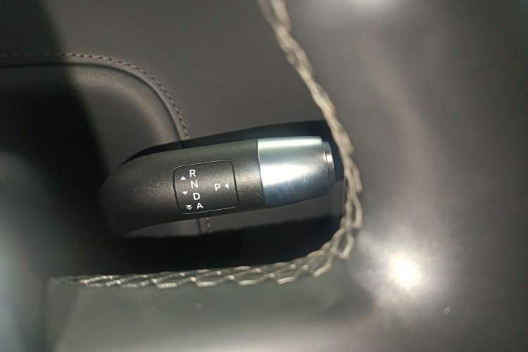 Used Li Auto L8 2023 Pro Model
