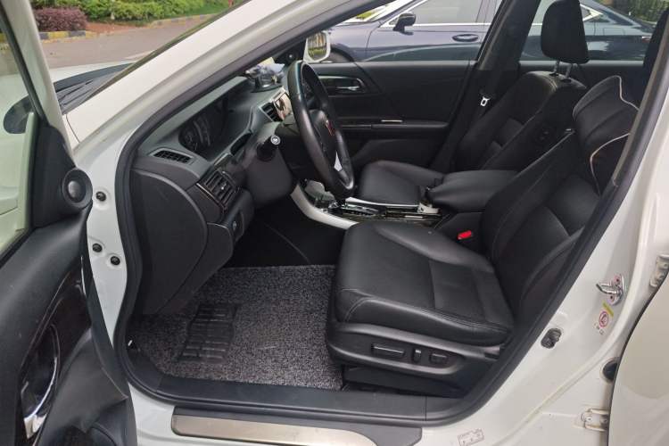 Used Honda Accord 2015 2.4L EX Luxury Edition
