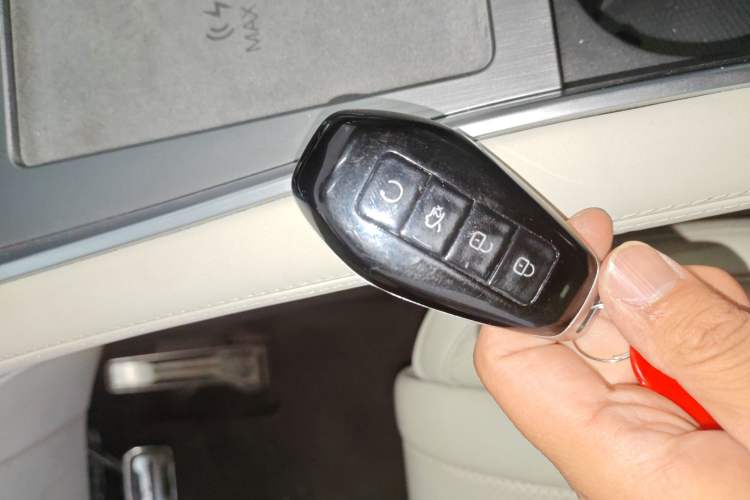 Used Denza N9 2025 Flagship Model Interior 1