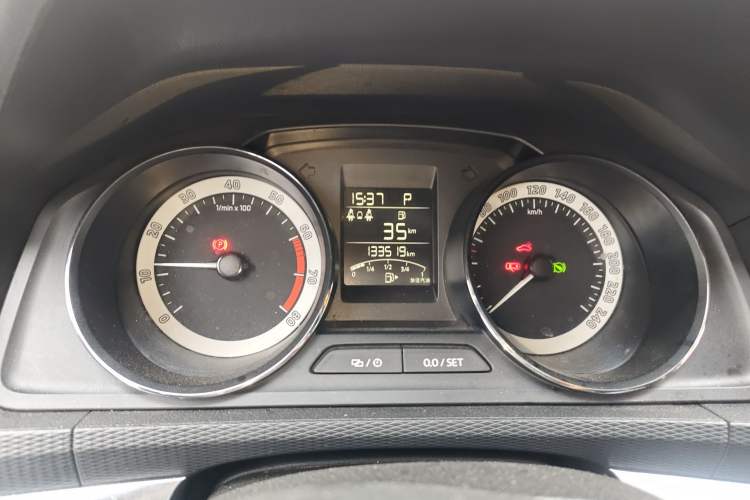 Used Skoda Kamiq 2018 1.5L Automatic Comfort Edition China VI Standard Odometer Close Up