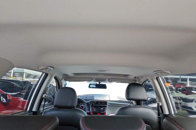 Used Haval M6 2019 1.5T DCT Two-Wheel Drive Elite Version China VI Standard