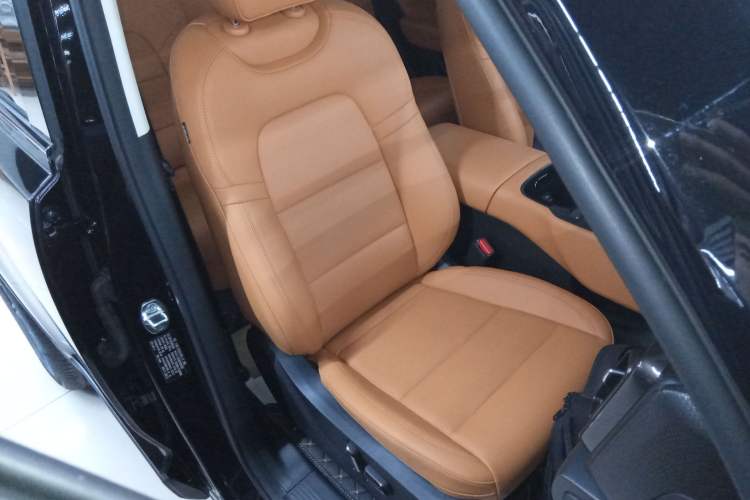 Used Haval Raptor New Energy 2024 Hi4 102 Pro Right Front Seat