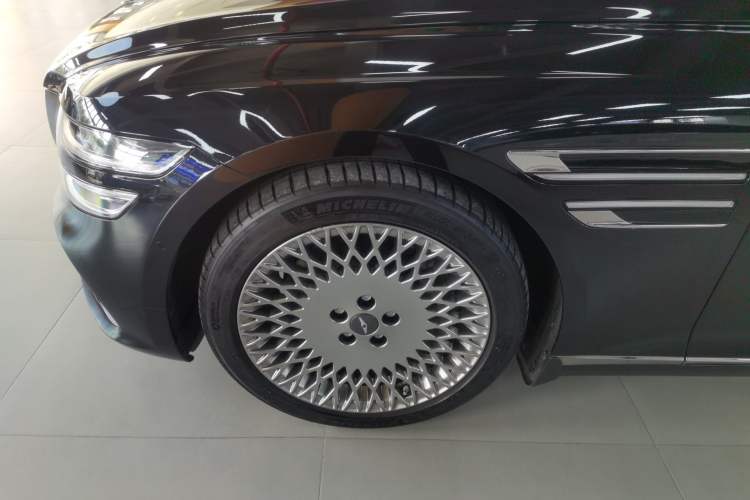 Used Genesis G80 2023 2.5T Rear-Drive Flagship Edition