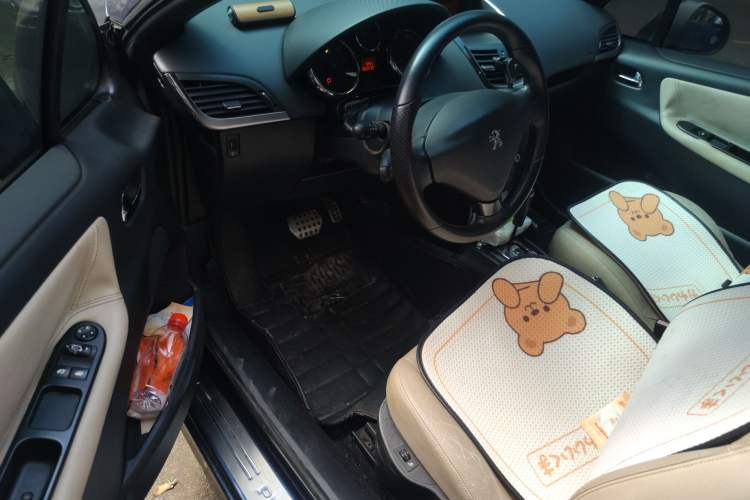 Used Peugeot 207 2013 1.6L CC Automatic Fashion Edition
