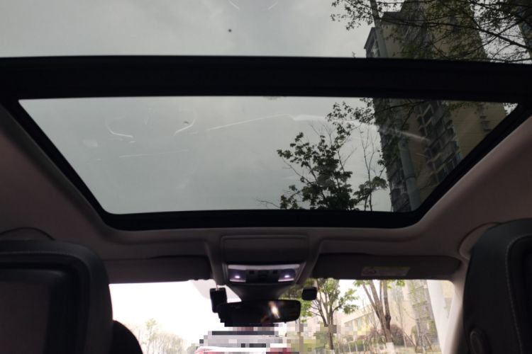 Used Volkswagen Passat 2025 Outstanding Model 380TSI Starry Dragon Glorious Edition
