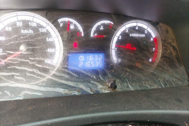 Used Foton Scenic G7 2022 2.4L Gasoline Commercial Version Long Wheelbase High-Roof Van 2 Seats 4K22D4M Odometer Close Up