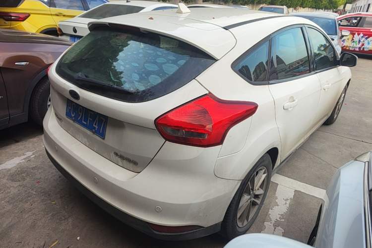Used Ford Focus 2017 Hatchback 1.6L Automatic Fashion Edition Smart Drive Version