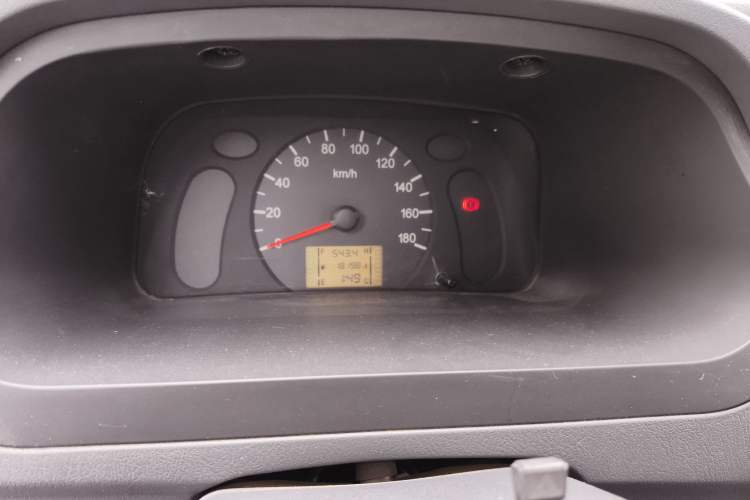 Used Wuling Zhiguang 2010 1.0L New Version Practical Short-Body L2Y