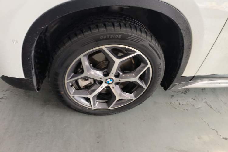 Used BMW X1 2019 xDrive20Li Luxury Model