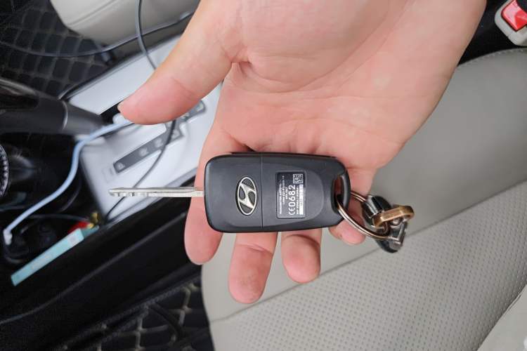 Used Hyundai Celesta 2011 1.6L Automatic Luxury Version Vehicle Key