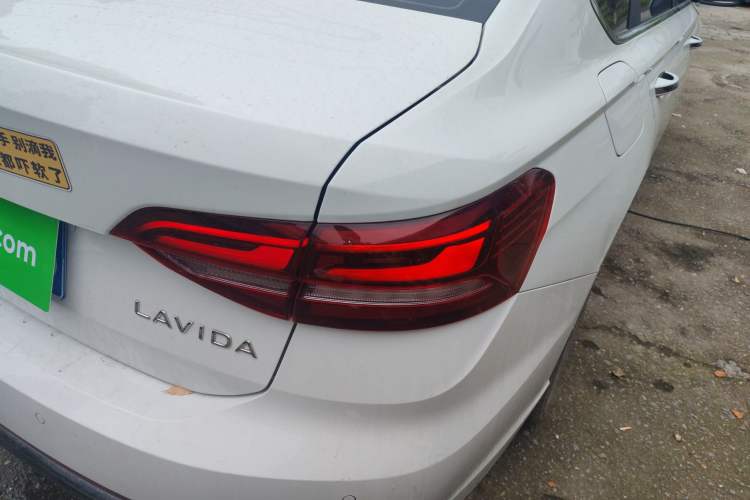 Used Volkswagen Lavida 2024 1.5L Automatic Starry Sky 5 Million Edition
