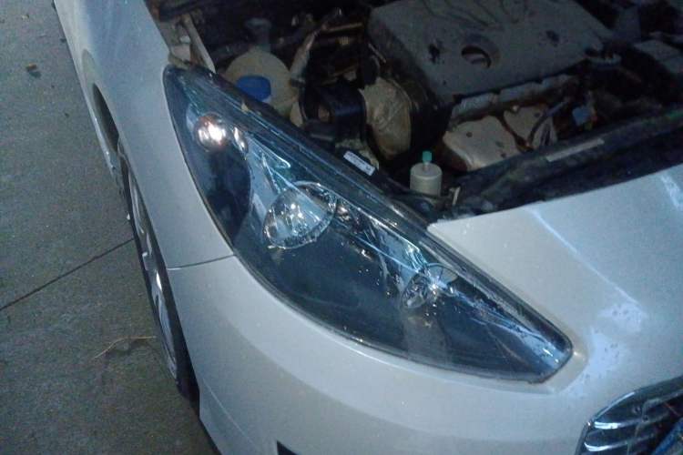 Used Peugeot 308 2014 Enjoy Edition Classic 1.6L Automatic Premium Model Right Front Headlight