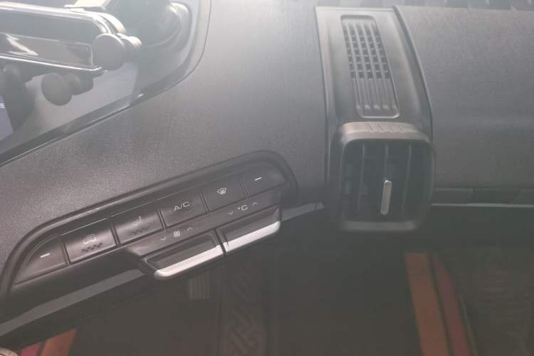 Used Baojun E300 2020 Plus Interstellar Smart Edition