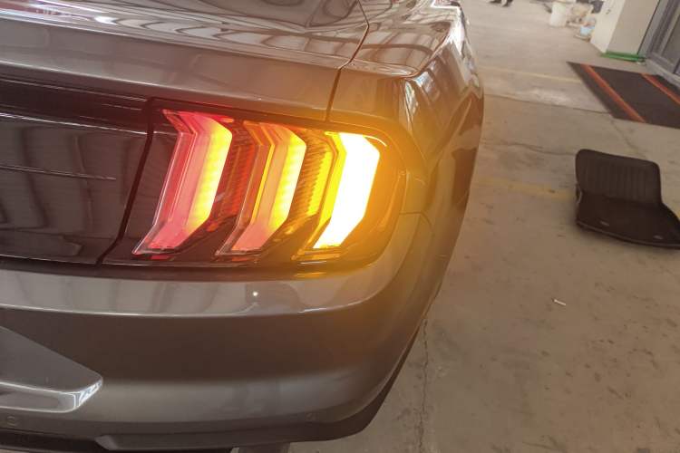 Used Ford Mustang 2021 2.3T EcoBoost
