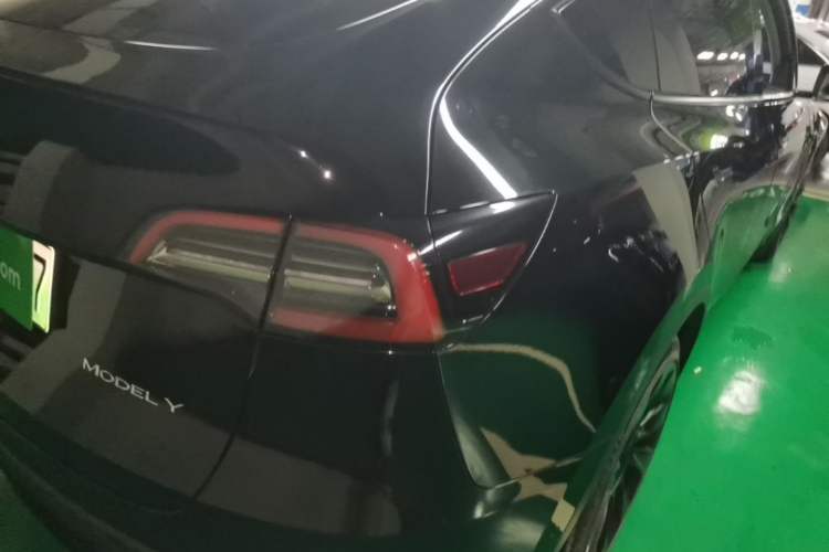 Used Tesla Model Y 2021 Standard Range Rear-Wheel Drive Version