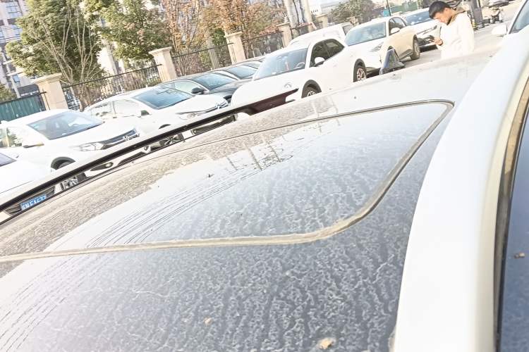 Used Kia kx1 Stonic 2021 1.4L CVT Sunroof Model Roof