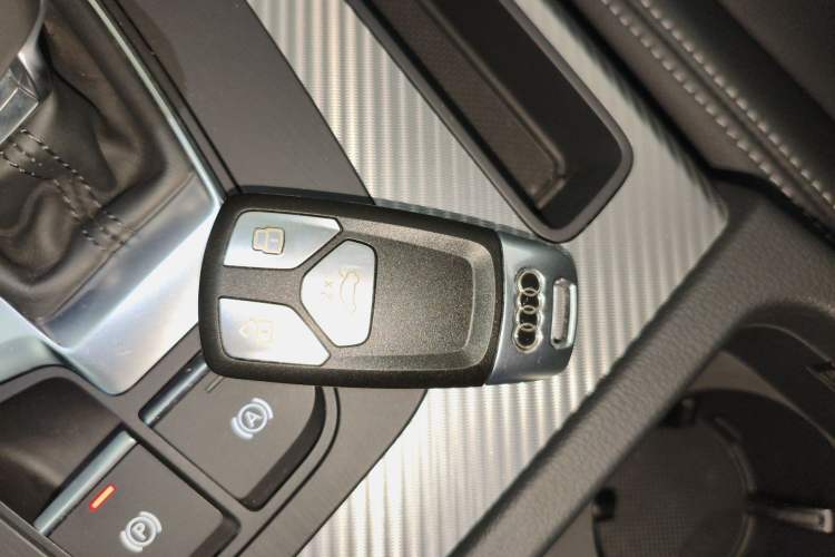 Used Audi Q5L 2020 45 TFSI Prestige Fashion Model