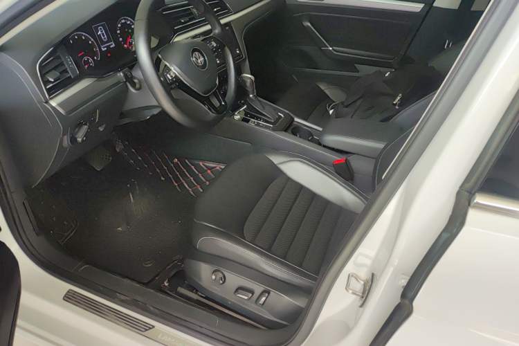 Used Volkswagen Lamando 2019 280TSI DSG Comfort Edition China VI standard