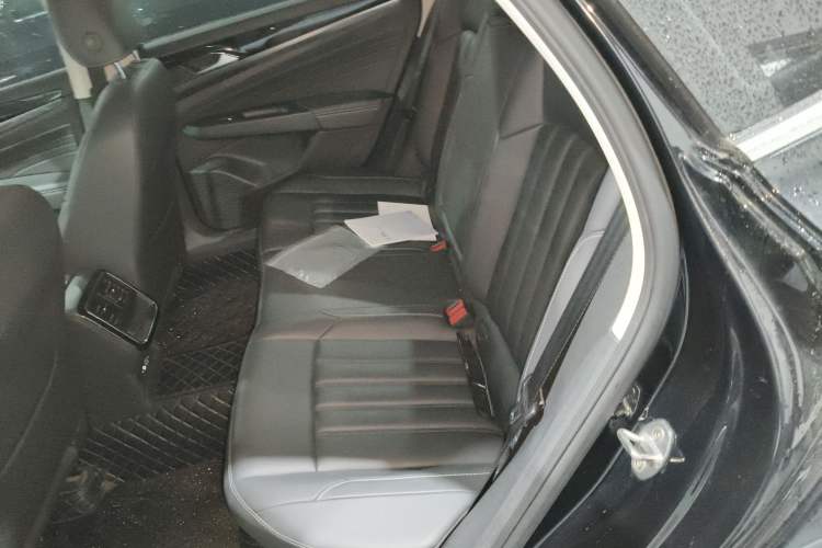 Used Volkswagen Passat 2024 280TSI Business Edition
