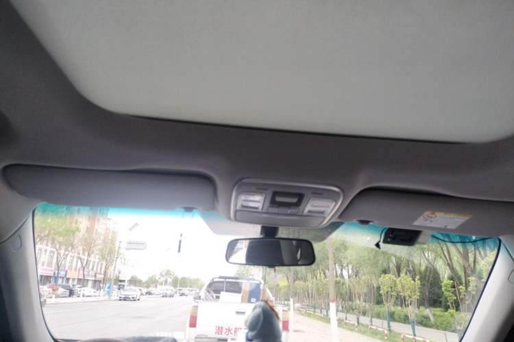 Used Geely Auto Emgrand X7 Sport 2022 1.8TD DCT Zhiya Trim