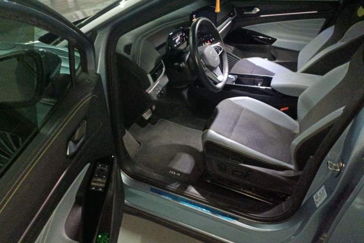 Used Volkswagen ID.4 X 2021 Pro Smart Long-Range Edition
