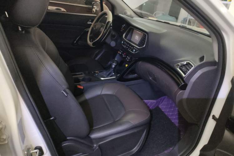 Used GAC Trumpchi GS4 2017 235T Automatic Two-Wheel Drive Luxury Smart Connectivity Version