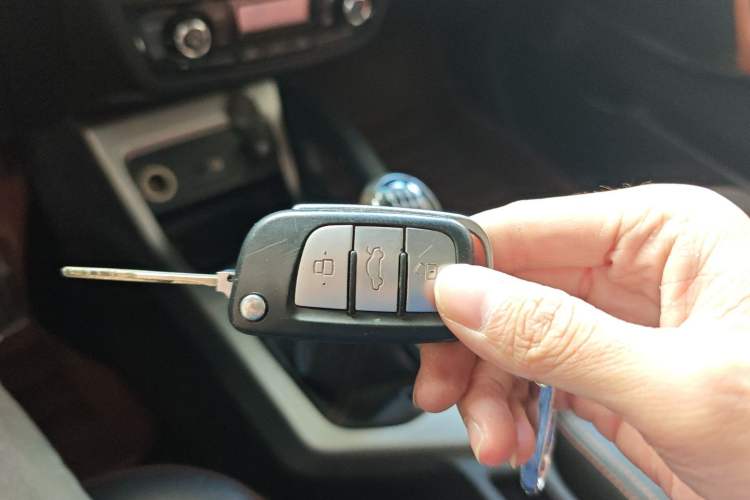 Used JAC Refine S3 2014 1.5L Manual Luxury Smart Model