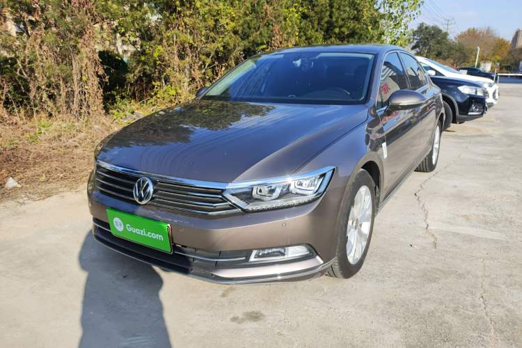 Used Volkswagen Magotan 2018 330TSI DSG Luxury Model