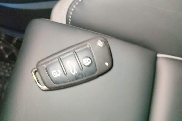 Used Audi Q3 2024 35 TFSI Fashion Dynamic Edition Interior 1